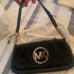 Michael Kors Black cluth